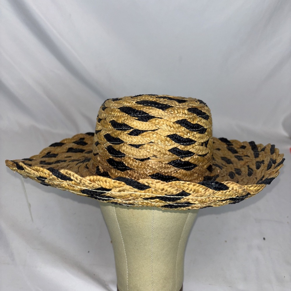 NWT Woven Straw Hat Wide Brim Black Animal Print Beach Casual Sun Hat NEW